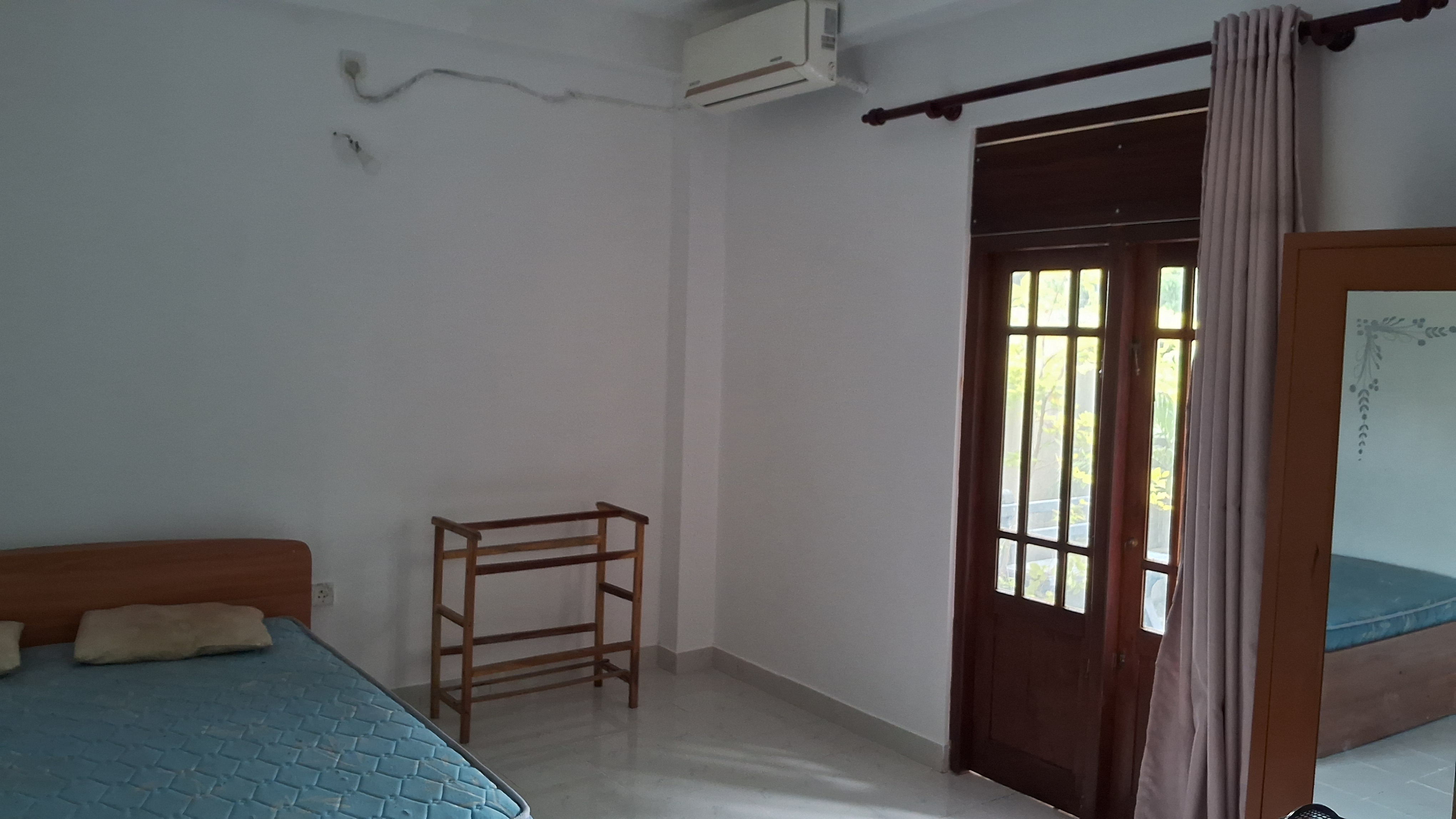 2 Bed room house for short term rent - Image 5
